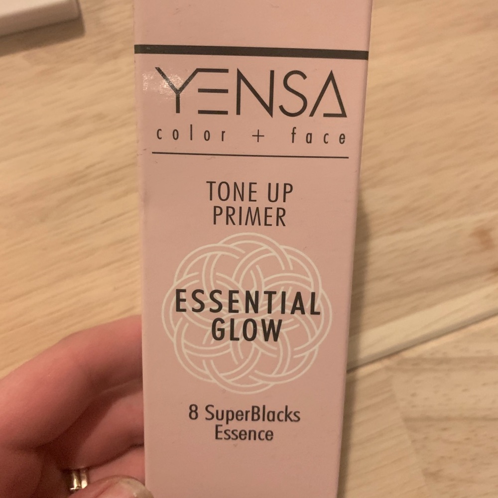 YENSA Superfood Tone Up Primer